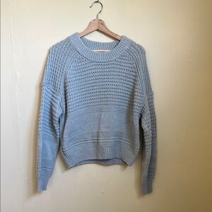 Universal Thread Gray Crew Neck Sweater